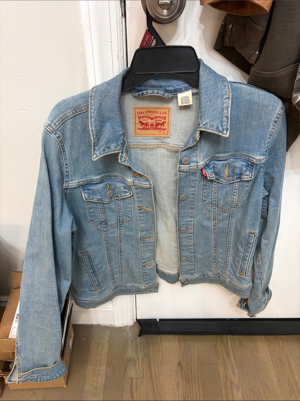Levi's Women's Light Wash Denim Jacket